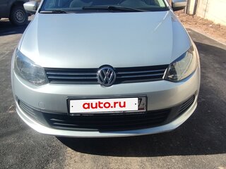 2015 Volkswagen Polo V, серый, 890000 рублей, вид 4