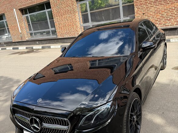 2018 Mercedes-Benz E-Класс 200 V (W213, S213, C238), чёрный - вид 2
