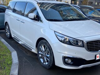 2017 Kia Carnival III, белый, 2700000 рублей, вид 2