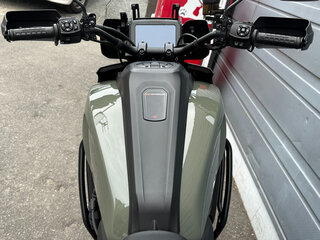 2021 Harley-Davidson Pan America Special, зелёный, 1200000 рублей, вид 4