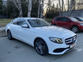 2016 Mercedes-Benz E-Класс 400 V (W213, S213, C238), белый, 4200000 рублей, вид 1