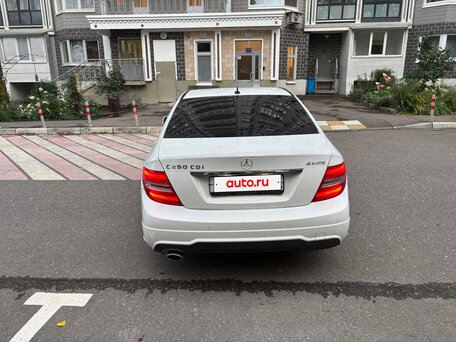 2013 Mercedes-Benz C-Класс 250 CDI III (W204) Рестайлинг, белый, 1740000 рублей, вид 4