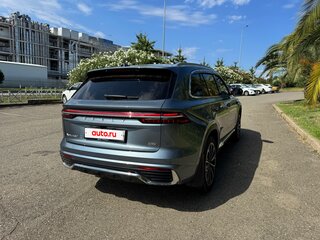 2025 Geely Monjaro (Xingyue L) I Рестайлинг 2 (China Market), серый, 3890000 рублей, вид 4