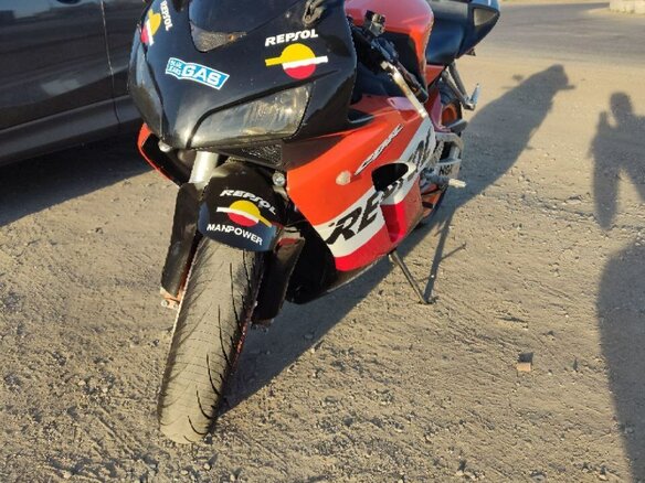 2005 Honda CBR 1000 RR/RA Fireblade, оранжевый, 500000 рублей - вид 3