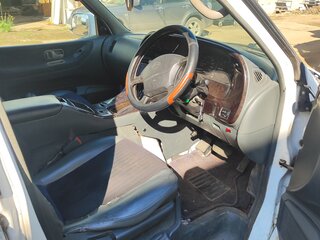 1997 Nissan Largo III (W30), белый, 315000 рублей, вид 3