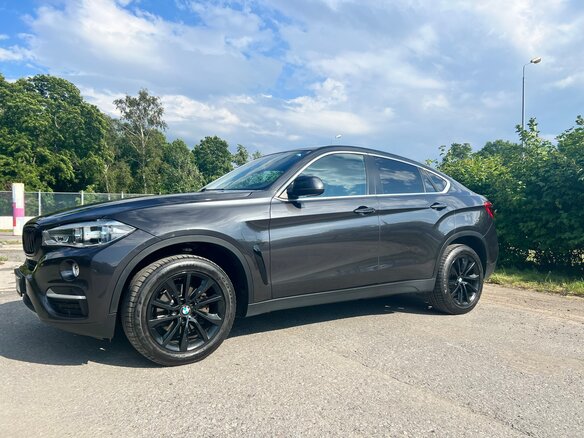 2016 BMW X6 35i II (F16), серый, 3750000 рублей - вид 17