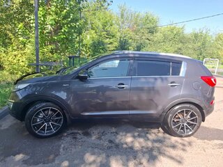 2010 Kia Sportage III, серый, 1299000 рублей, вид 3