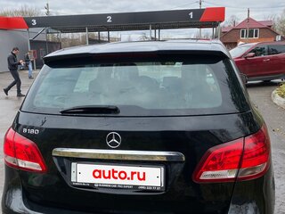 2015 Mercedes-Benz B-Класс 180 II (W246) Рестайлинг, чёрный, 1500000 рублей, вид 4