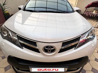 2014 Toyota RAV4 IV (XA40), белый, 2000000 рублей, вид 1
