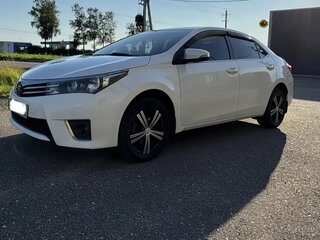 2014 Toyota Corolla XI (E160, E170, E180), белый, 1200000 рублей, вид 1