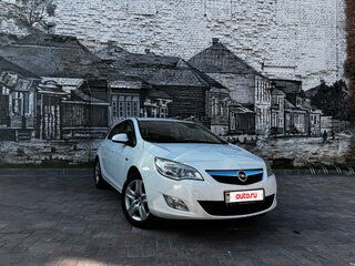 2010 Opel Astra J, белый, 550000 рублей, вид 4