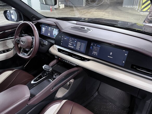 2023 Geely Monjaro I, чёрный, 3000000 рублей - вид 3