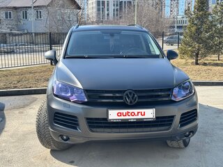 2012 Volkswagen Touareg II, чёрный, 3000000 рублей, вид 4