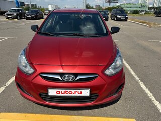 2012 Hyundai Solaris I, красный, 799000 рублей, вид 2