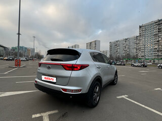 2018 Kia Sportage IV, серебристый, 1700000 рублей, вид 4