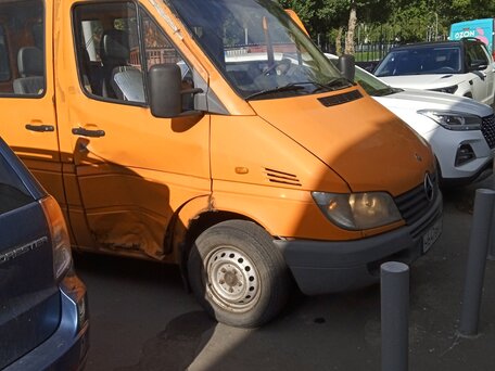 2000 Mercedes-Benz Sprinter Classic, оранжевый, 390000 рублей, вид 5