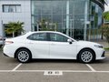 2022 Toyota Camry VIII (XV70) Рестайлинг, белый - вид 1