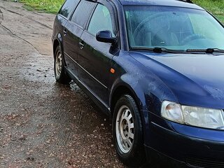 1999 Volkswagen Passat B5, синий, 400000 рублей, вид 3