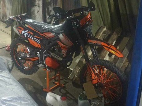 2025 Regulmoto CR-Z 300, оранжевый, 205000 рублей, вид 4