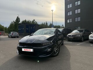 2020 Kia K5 III, синий, 2250000 рублей, вид 4