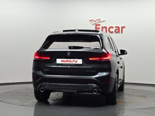 2020 BMW X1 18d xDrive II (F48) Рестайлинг, чёрный, 2750000 рублей, вид 4