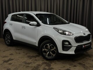 2021 Kia Sportage IV Рестайлинг, белый, 1929888 рублей, вид 3