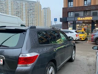 2012 Toyota Highlander II (XU40) Рестайлинг, серый, 1950000 рублей, вид 4