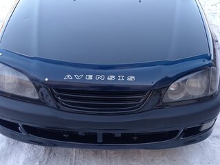 2000 Toyota Avensis I Рестайлинг, чёрный, 395000 рублей, вид 1
