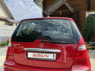 2008 Mercedes-Benz A-Класс 170 II (W169) Рестайлинг, красный, 770000 рублей, вид 4