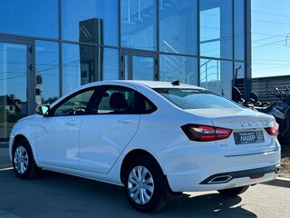2024 Lada (ВАЗ) Vesta I Рестайлинг (NG), белый, 1345000 рублей, вид 4