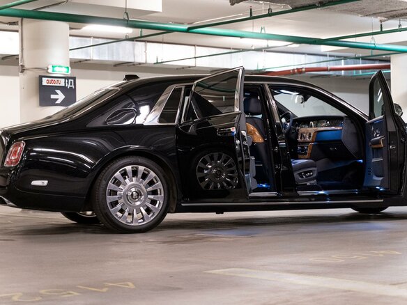2020 Rolls-Royce Phantom Extended VIII (Series I), чёрный - вид 8