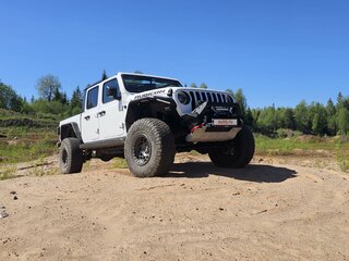 2019 Jeep Gladiator II (JT), белый, 7100000 рублей, вид 2