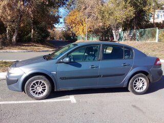 2006 Renault Megane II Рестайлинг, серый, 520000 рублей, вид 5