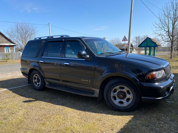 2001 Lincoln Navigator I, чёрный, 573818 рублей - вид 7