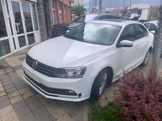 2017 Volkswagen Jetta VI Рестайлинг, белый, 920000 рублей, вид 2