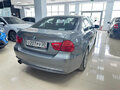 2010 BMW 3 серии 325i V (E90/E91/E92/E93) Рестайлинг, серый - вид 3