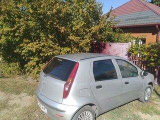 2011 Fiat Punto II Рестайлинг, серебристый, 570000 рублей, вид 4