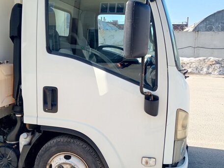 2017 Isuzu Elf (N-series), белый, 2000000 рублей, вид 3