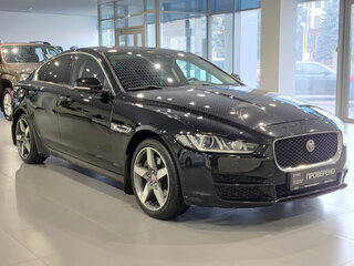 2016 Jaguar XE I, чёрный, 1597000 рублей, вид 3