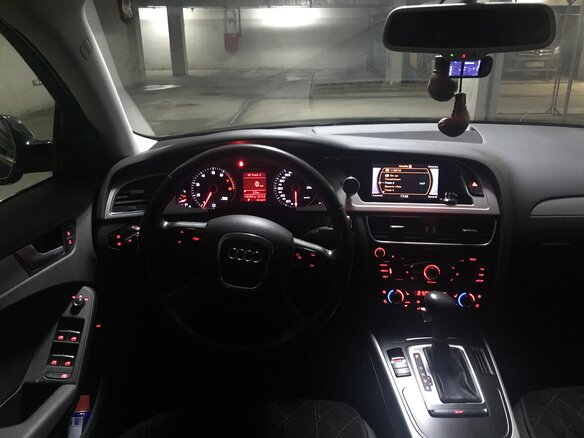 2011 Audi A4 IV (B8), чёрный - вид 8