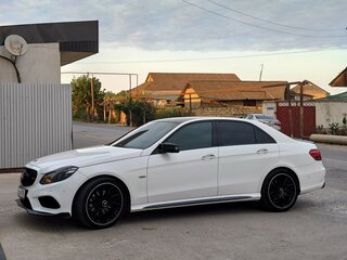 2015 Mercedes-Benz E-Класс 200 IV (W212, S212, C207) Рестайлинг, белый, 2500000 рублей, вид 5