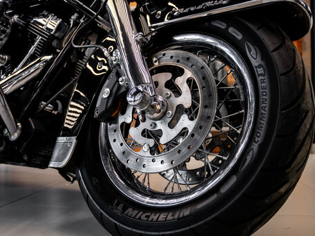 2013 Harley-Davidson Road King, чёрный, 1290000 рублей, вид 5
