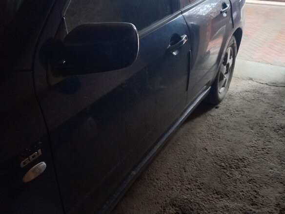 2002 Mitsubishi Airtrek I, синий, 550000 рублей - вид 10