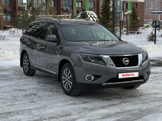 2014 Nissan Pathfinder IV, серый, 2210000 рублей, вид 1