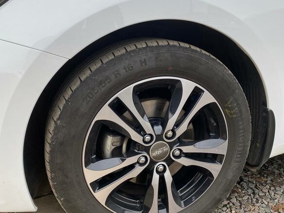 2015 Kia Ceed II Рестайлинг, белый - вид 6