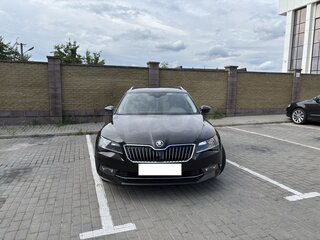2015 Skoda Superb III, коричневый, 1500000 рублей, вид 2