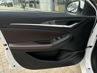 2024 Changan Eado Plus I, белый, 1690000 рублей, вид 5