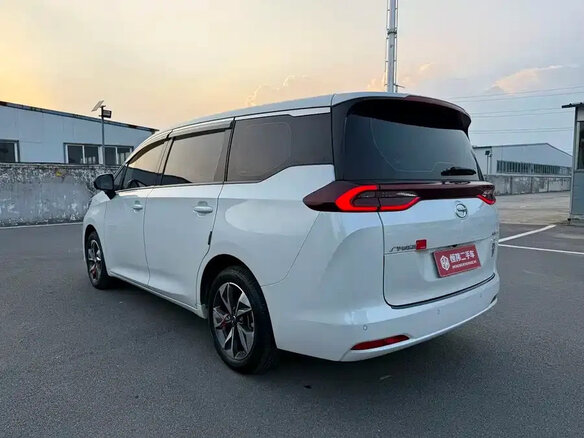 2023 GAC Trumpchi M6 Pro, белый, 1640000 рублей - вид 8