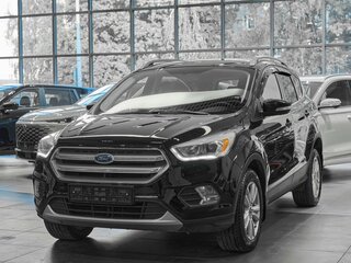 2017 Ford Kuga II Рестайлинг, чёрный, 1399000 рублей, вид 3