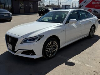 2019 Toyota Crown XV (S220), белый, 4100000 рублей, вид 2